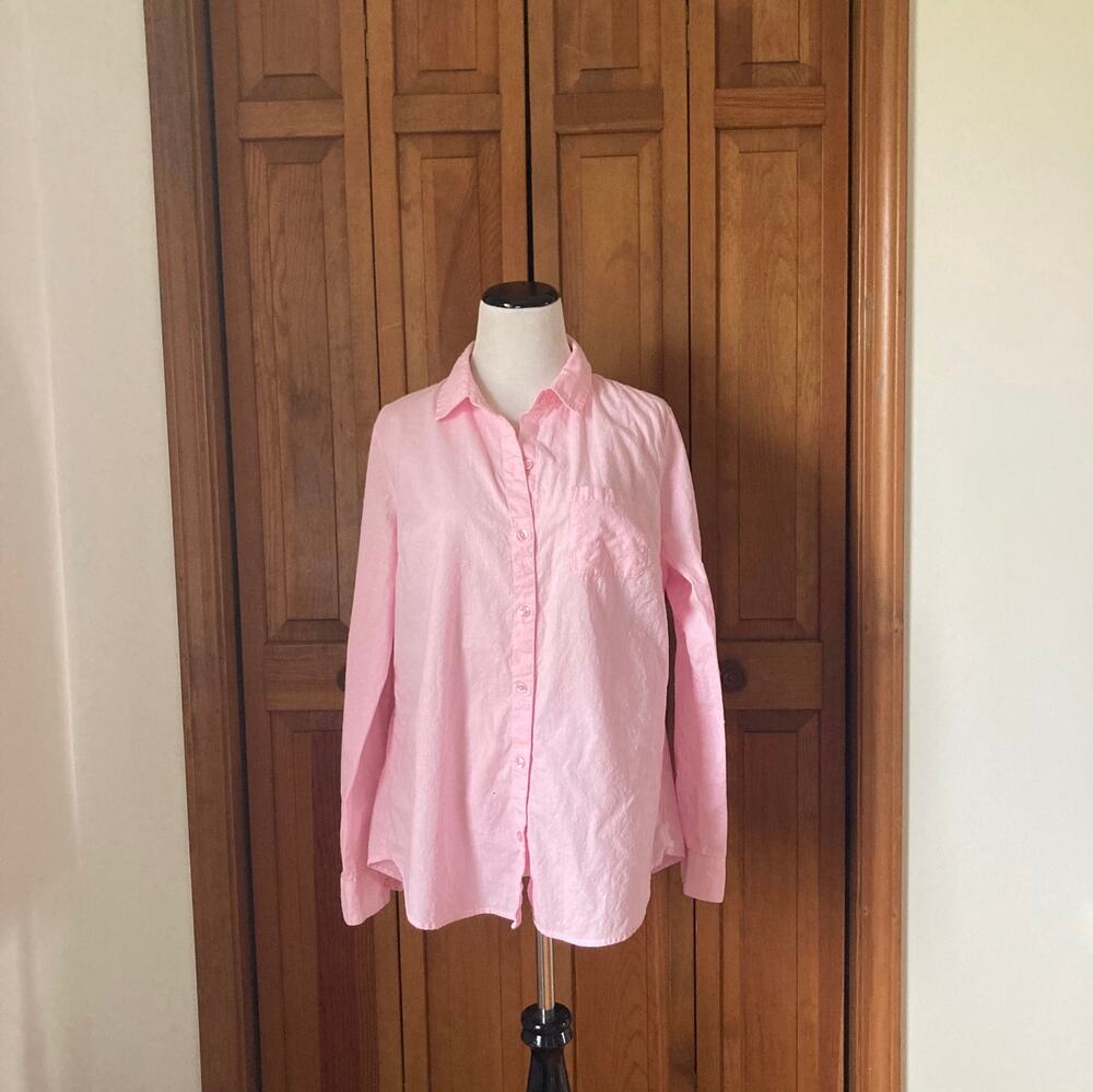 Kim Rogers Pink Swiss Dot Buttondown, Size M